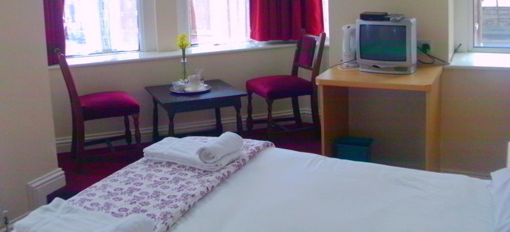 Tadross Hotel Кардифф Экстерьер фото